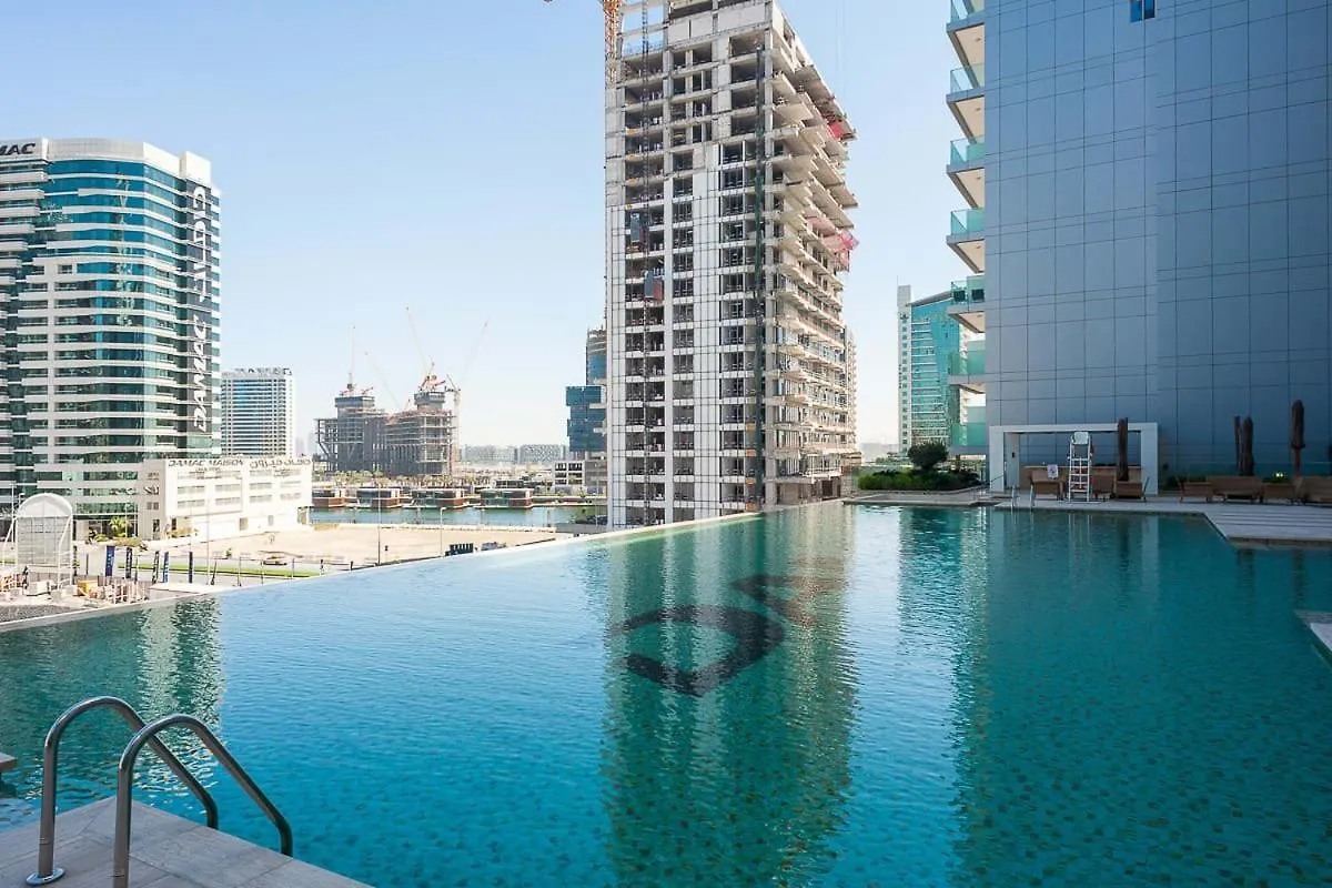 Frank Porter - Damac Majestine Apartment Dubai 0*,  United Arab Emirates