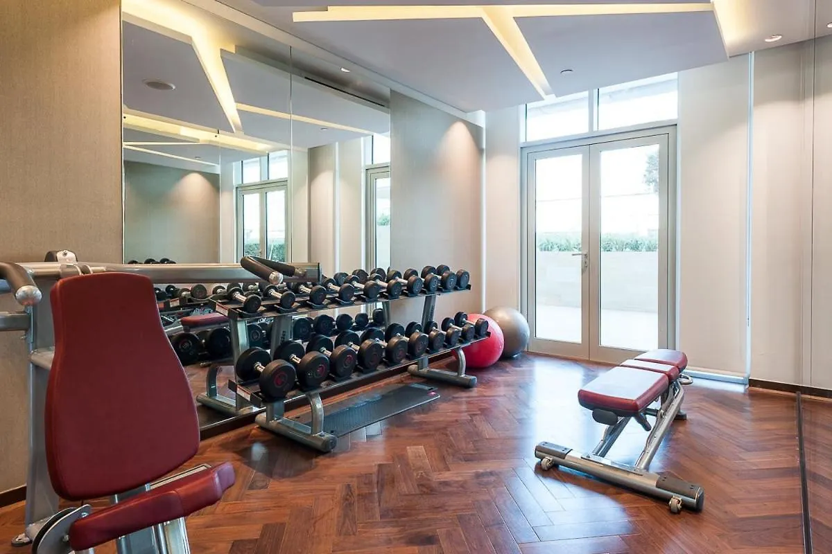 Frank Porter - Damac Majestine Apartment Dubai United Arab Emirates